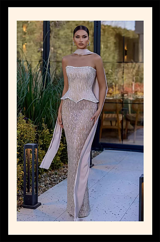 Slim-fit Long Dress with Scalf