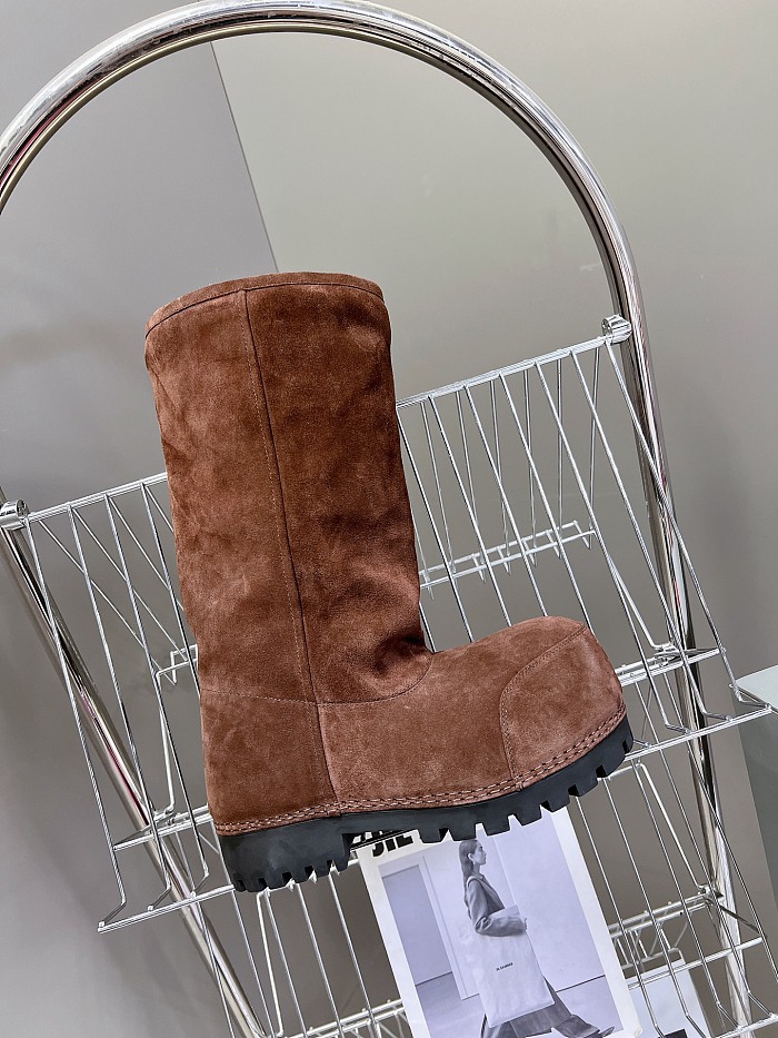 Women's Alaska Fur High Boot in Light Espresso