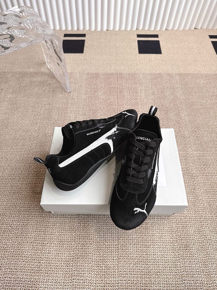 Speedcat Suede Balenciaga in Black/white