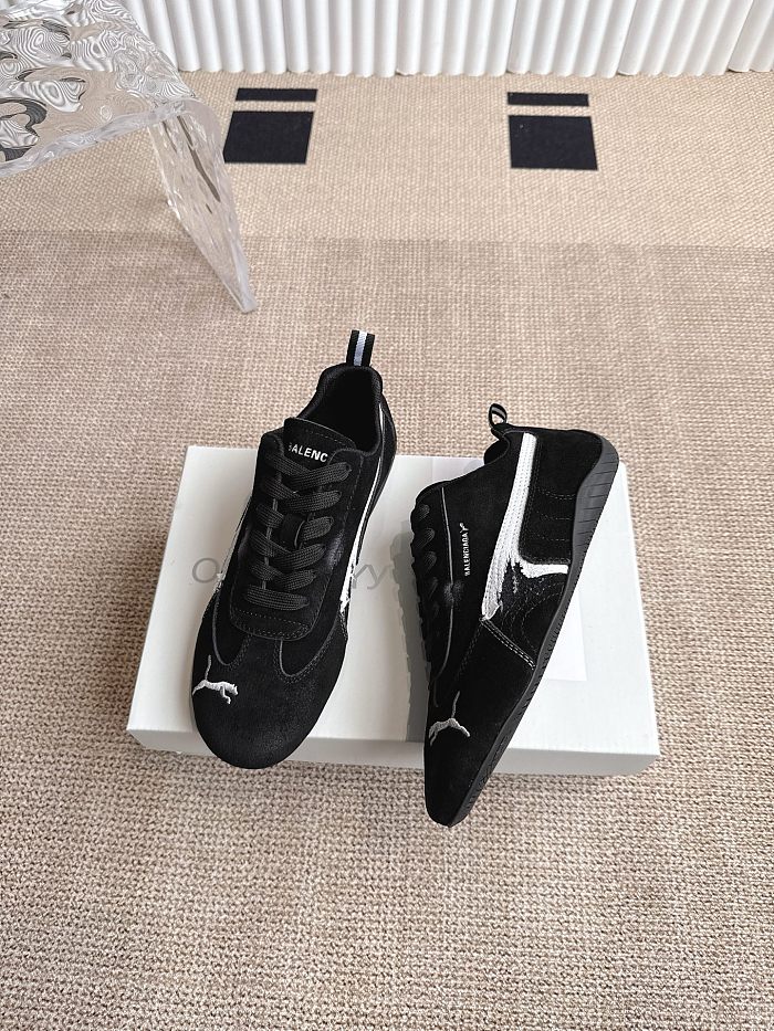 Speedcat Suede Balenciaga in Black/white