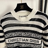 Three-quarter Sleeve T-shirt