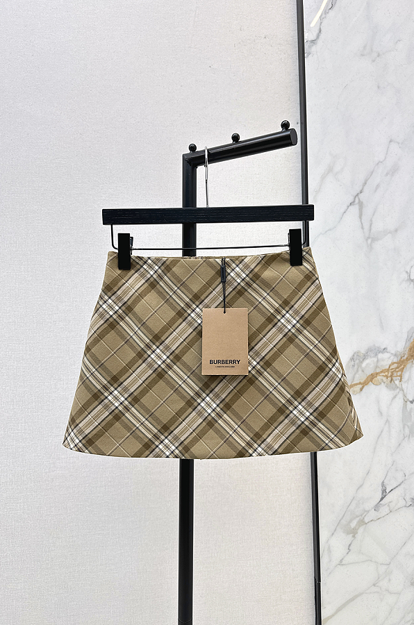 Check Mini Skirt