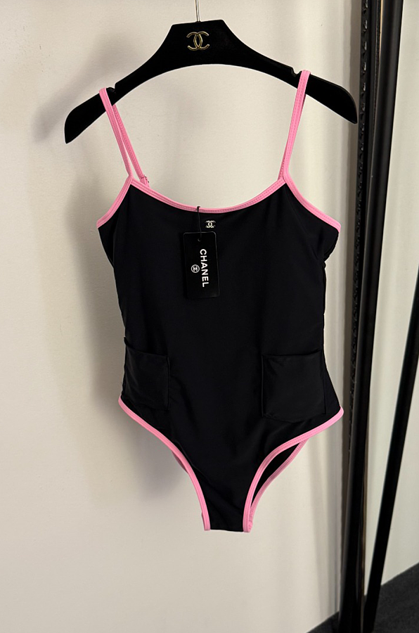 One-piece Swimwear