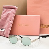 Oval Sunglasses in Gold