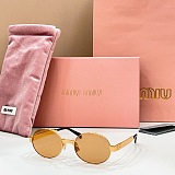 Oval Sunglasses in Gold
