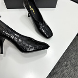 Crocodile Embossed Calfskin & Patent Calfskin Pump
