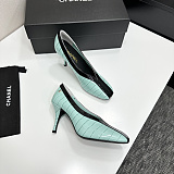 Crocodile Embossed Calfskin & Patent Calfskin Pump