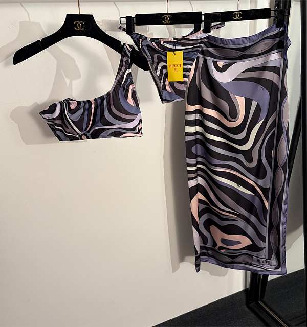 Two Pieces Swimwear with Cover