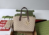 GG Marmont Medium Tote Bag