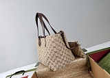 GG Marmont Medium Tote Bag