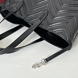 GG Marmont Medium Tote Bag