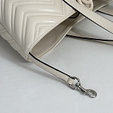 GG Marmont Medium Tote Bag