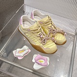 Wave Pulse Sneaker