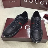 Women's Stretch low-top sneaker