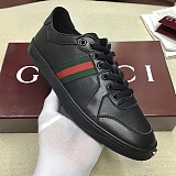 Women's Stretch low-top sneaker