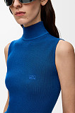 Sleeveless top in viscose blend