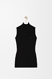 Sleeveless top in viscose blend