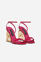 Patent leather sandals with 3.5 heel