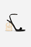Patent leather sandals with 3.5 heel