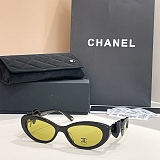 Oval Sunglasses with Bows