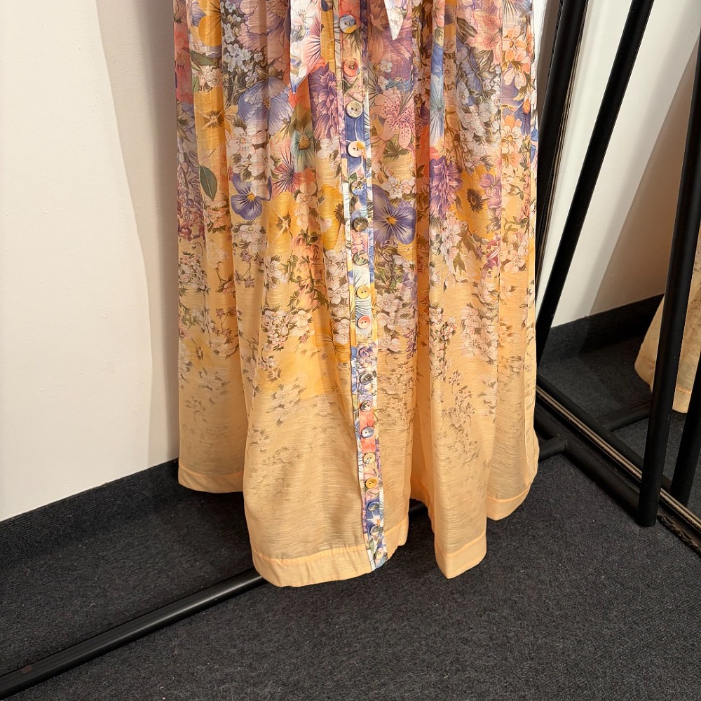 US$ 43.00 - Zimmermann Tama Floral-print Corset Midi Dress - m.fashion-wish.net US$ 43.00 - Zimmermann Tama Floral-print Corset Midi Dress - m.fashion-wish.net