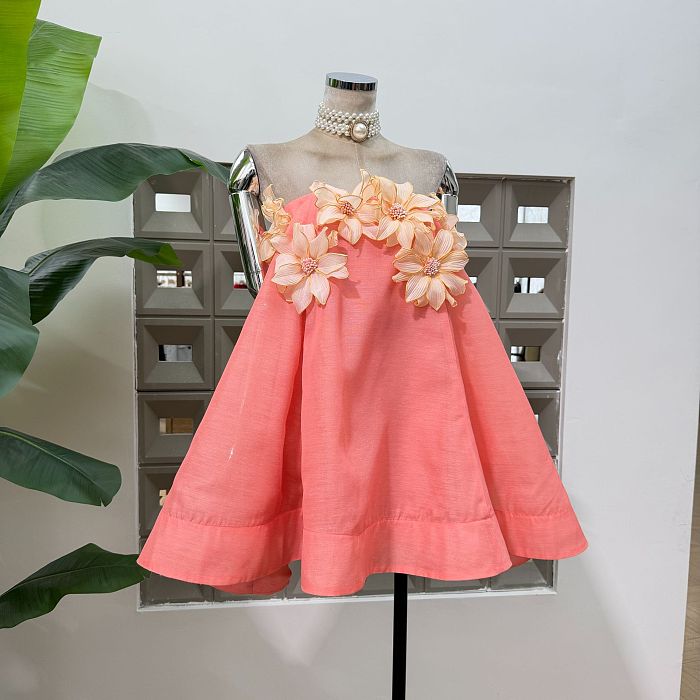 Gratho Strapless Flower Mini Dress In Coral