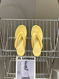 Balenciaga Satin Gaeta Thong in Yellow（Balenciaga Summer 26 Collection）