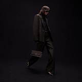 Madison medium shoulder bag(dark brown GG canvas)