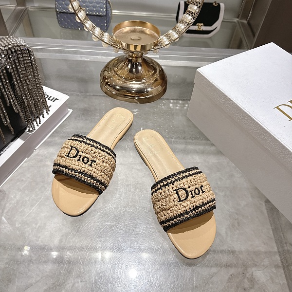 Dioriviera Dior Woven Slide in Beige