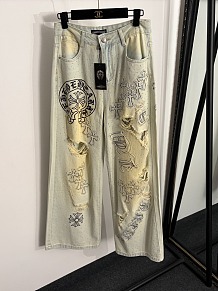 Chrome Hearts Crystal Embellishments.Jeans