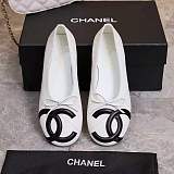 Chanel Ballet Flats in White & Black (The CHANEL Coco Beach 2026 collection Look 25)