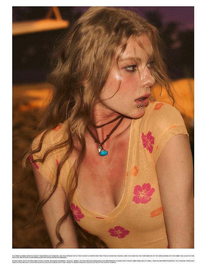 Plunging Neck Bat Shoulder Tee Top