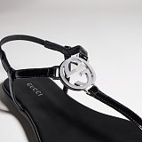 Women's thong sandal with Interlocking G black patent leather