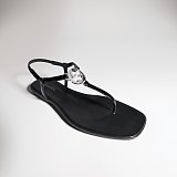 Women's thong sandal with Interlocking G black patent leather