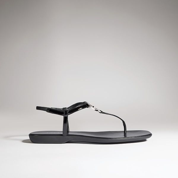 Women's thong sandal with Interlocking G black patent leather