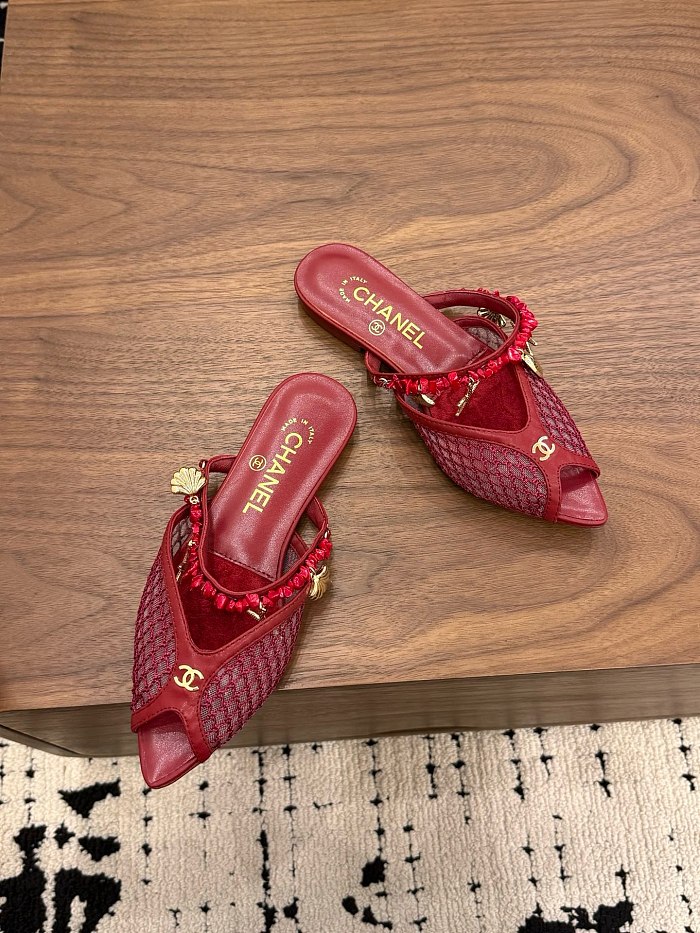 Chanel Leather Flat Mules in Red (The CHANEL Coco Beach 2026 collection)