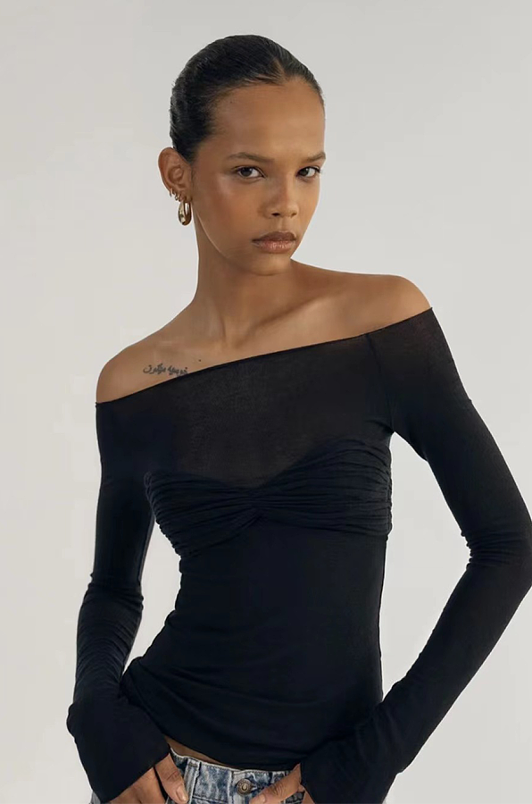 Mesh Off-shoulder Top in Black