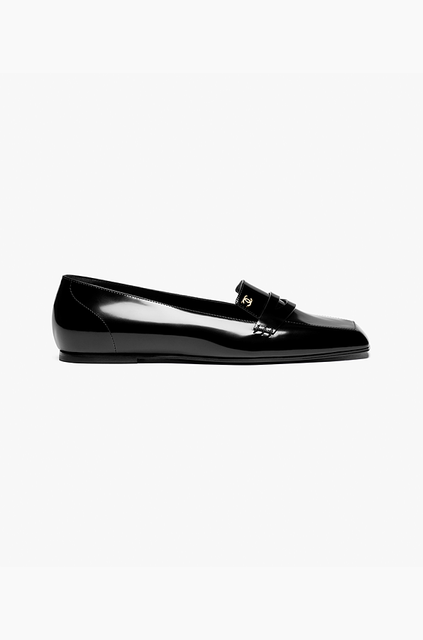 Shiny Calfskin Moccasins
