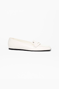 Shiny Calfskin Moccasins