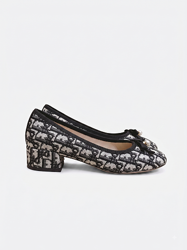 Heeled Ballet Pumps