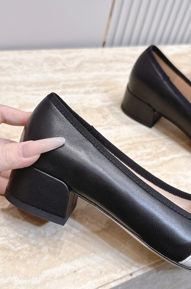 Heeled Ballet Pumps