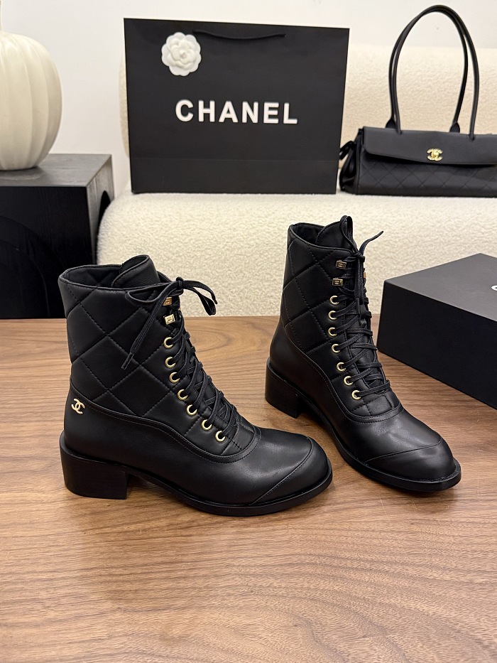 CHANEL Black Quilted Calfskin Lace-up Short Boots