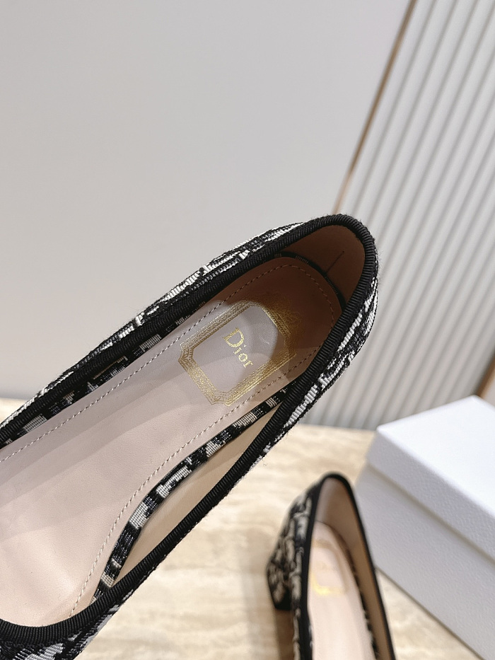 Heeled Ballet Pumps