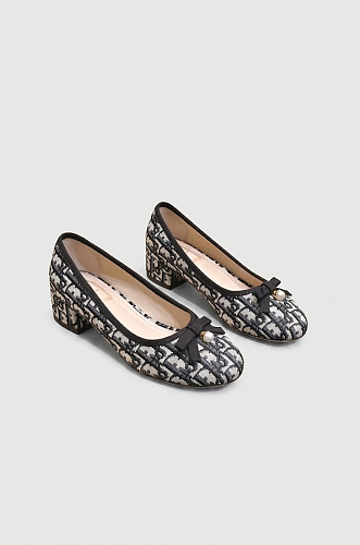 Heeled Ballet Pumps