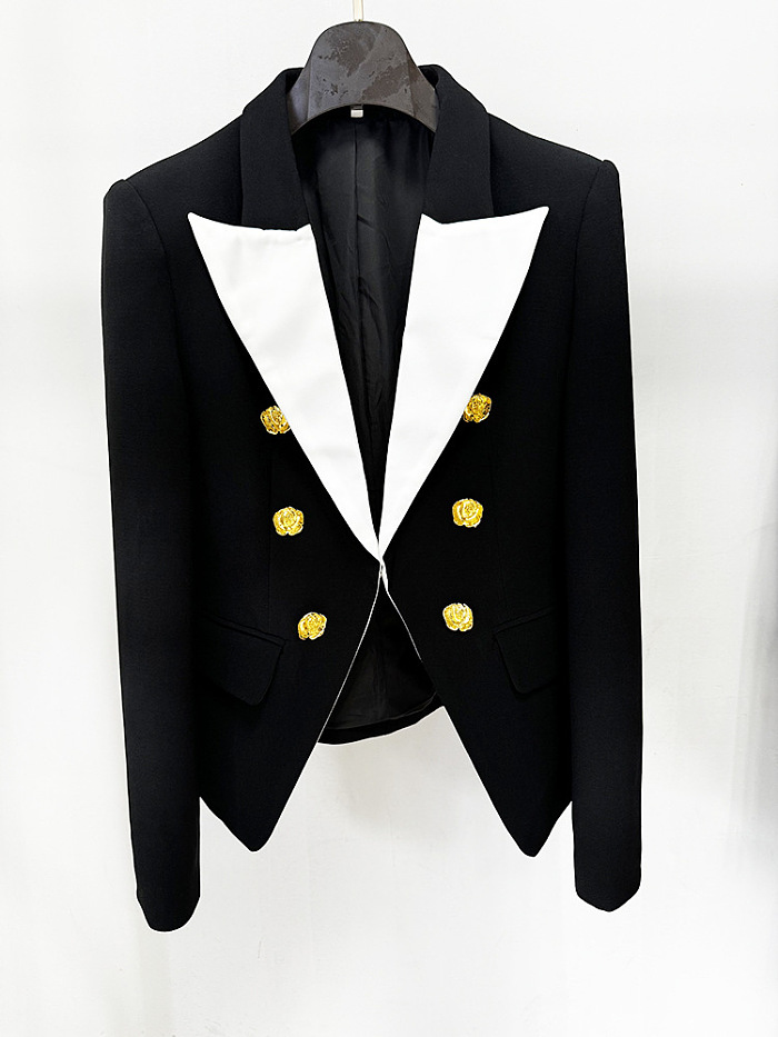 Roses Buttons Embellished Blazer