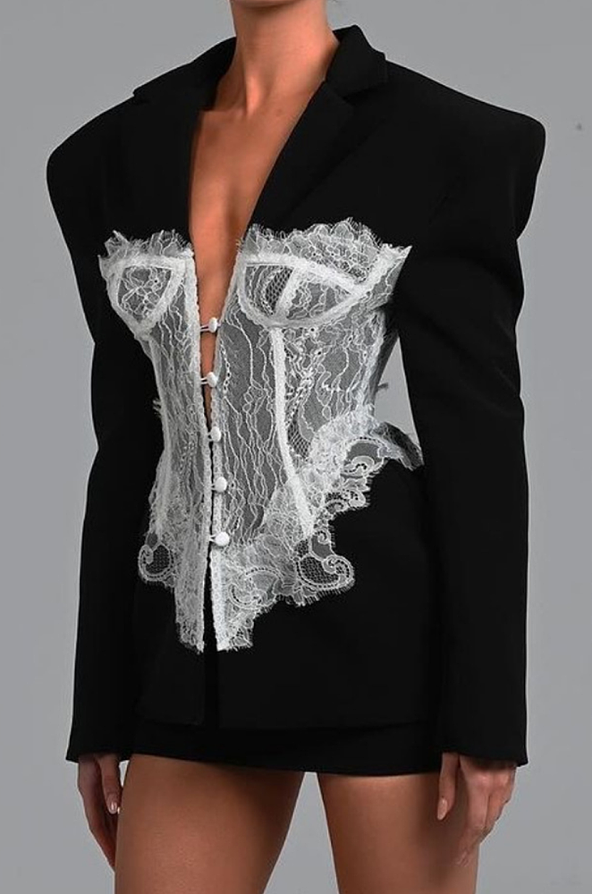 Lace Patchwork Fitted Waist Blazer
