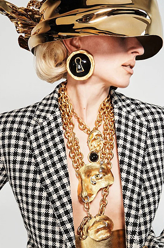 Vintage-style Keyhole Golden Earrings(4.5cm)