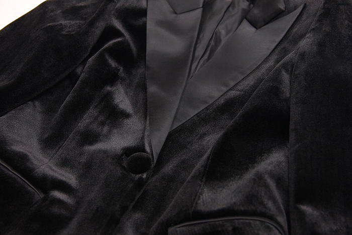 Feather Velvet Blazer