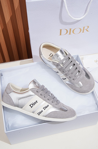 Dior Ribbon Sneaker in Black
