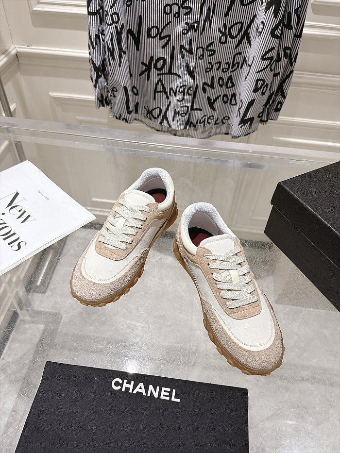Chanel Joggesko - Mixed fibers, suede calfskin Sneaker
